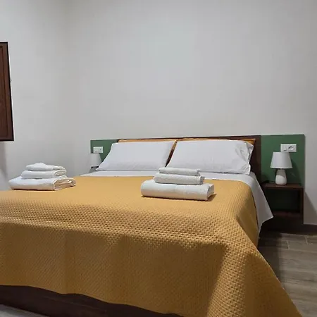 Il Villino Dei 4 Castagni Bed & Breakfast 3*