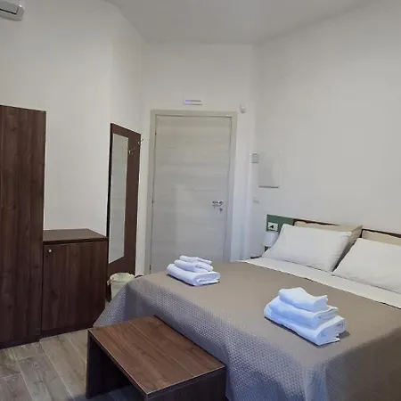 Il Villino Dei 4 Castagni Bed & Breakfast Rossano