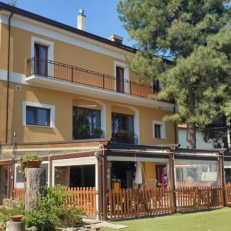 Il Villino Dei 4 Castagni Bed & Breakfast Rossano