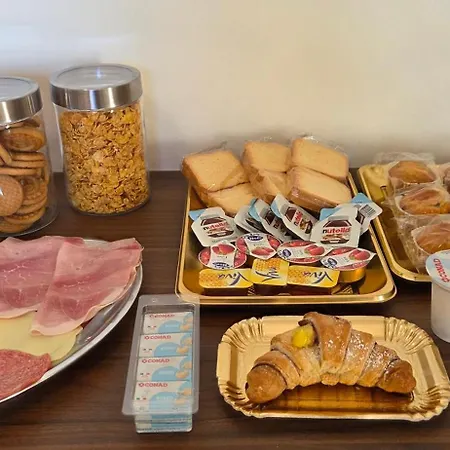 Il Villino Dei 4 Castagni Bed & Breakfast Rossano